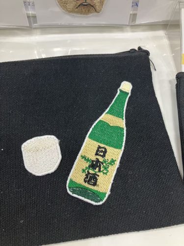 アイロン不要！刺繍ワッペン